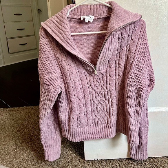 Women’s Quarter Zip Sweater - Picture 1 of 2